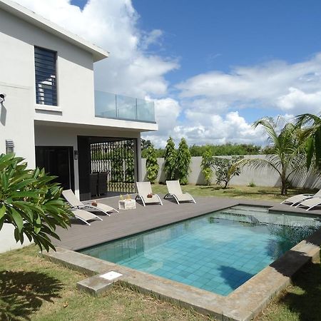 Villa Soleil Trou aux Biches Exterior photo